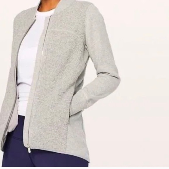 lululemon athletica Jackets & Blazers - Lululemon stand out Sherpa jacket size 6